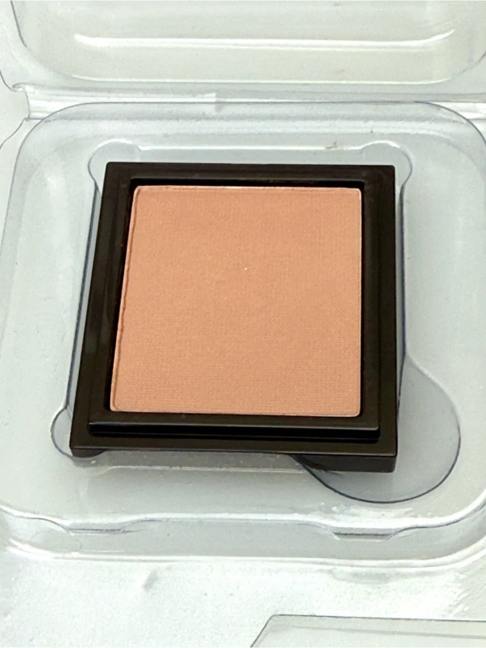 Laura Mercier • Matte Eyeshadow • Ginger